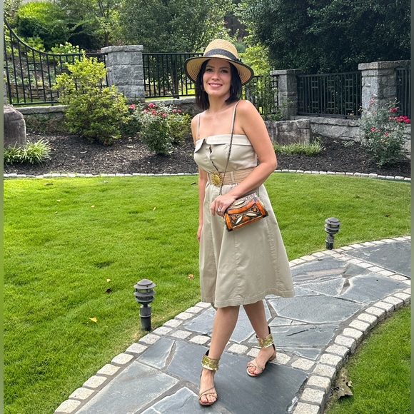 Meet your Posher, Ivette - Picture 5 of 6